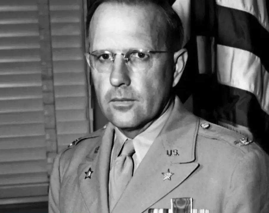 Photo of Boris Pash