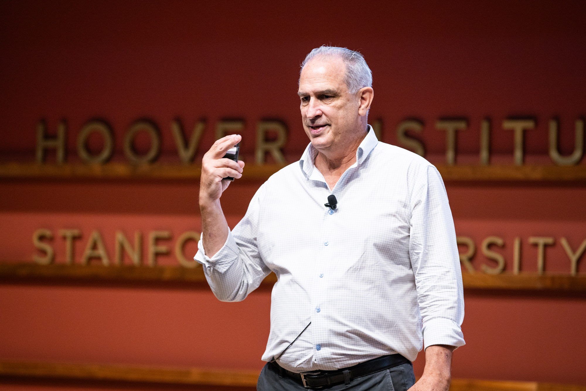 Senior Fellow Stephen Haber speaks in Hauck Auditorium on August 11, 2025. (Patrick Beaudouin)