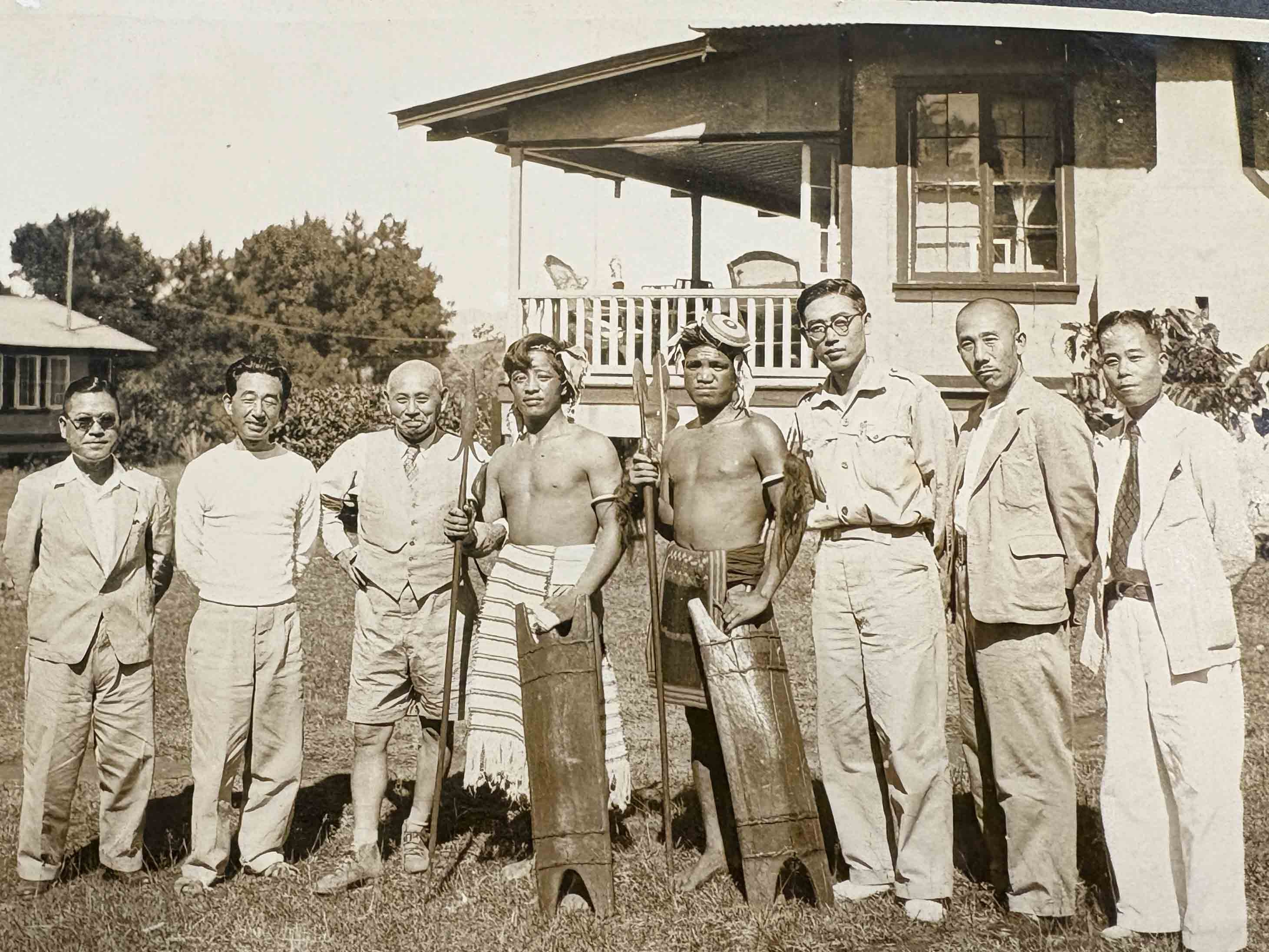 Guests to the Igorot community, November 29, 1943, featuring Ishizaka Yōjirō, a renowned Japanese novelist who was dispatched by the Japanese Army as a war correspondence writer