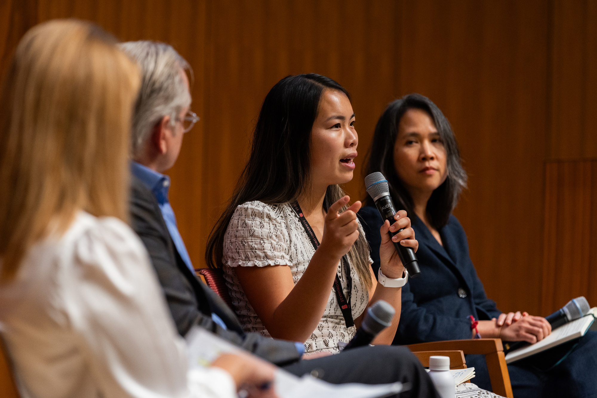 Anthropic’s Saffron Huang speaks about adapting generative AI applications to meet the needs of diverse communities and speakers of languages other than English at the Hoover Institution on September 24, 2024. (Patrick Beaudouin)