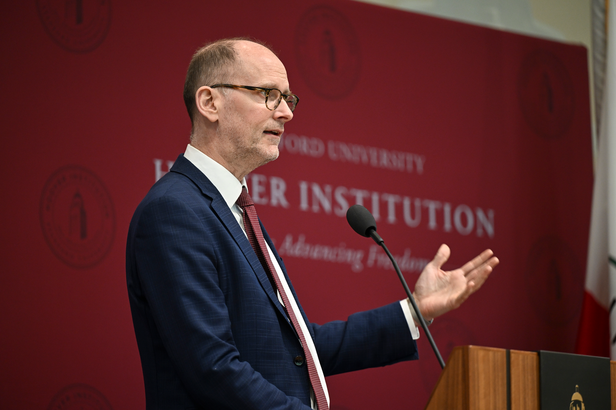 Torsten Slok of Apollo Global Management speaks about the global trade war’s impact on finance in Blount Hall on May 9, 2025. (Patrick Beaudouin)