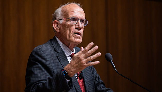Victor Davis Hanson