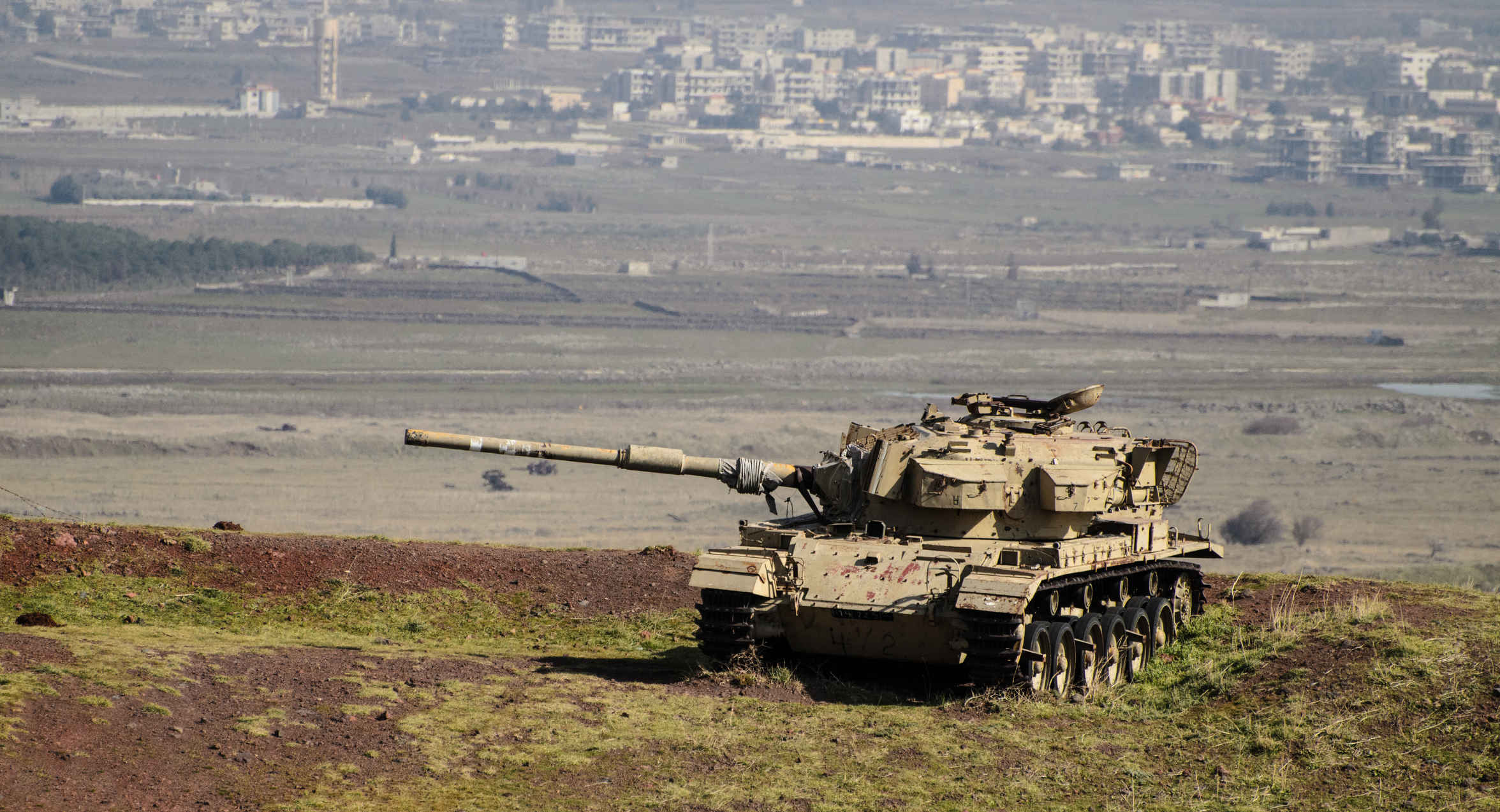 Tank Syria Israel image