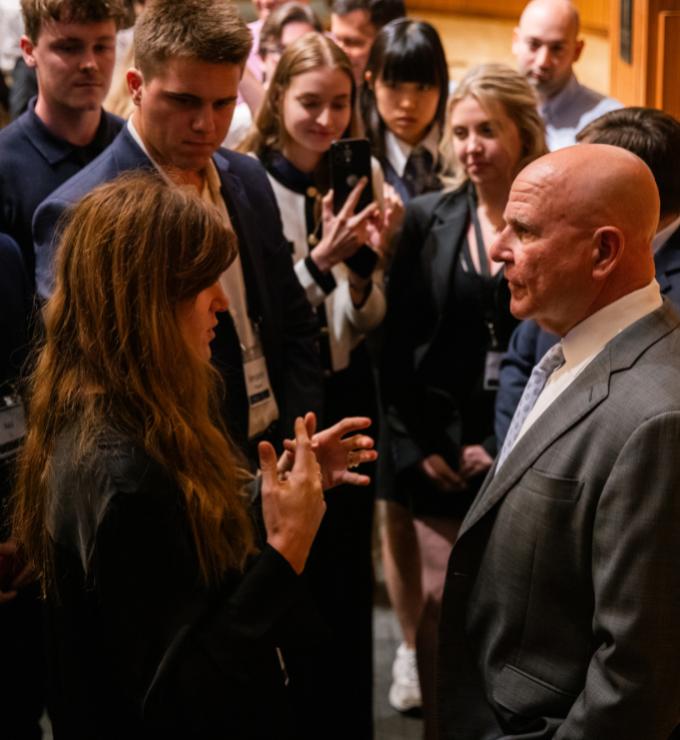 Senior Fellow H.R. McMaster speaks with students at the annual Hoover Institution Summer Policy Boot Camp on August 13, 2025. (Patrick Beaudouin)
