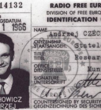 Radio Free Europe identity card of Andrzej Czechowicz (Andrzej Czechowicz Papers, Box 1, Hoover Institution Archives)