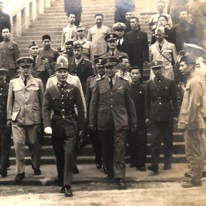 Photograph of Kuo Pin serving as Chiang Kai-shek’s security aide, circa 1945