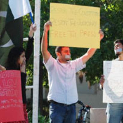 FOI-PakistaniStudentProtest.jpg