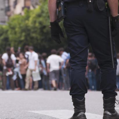 protestpoliceriot   image