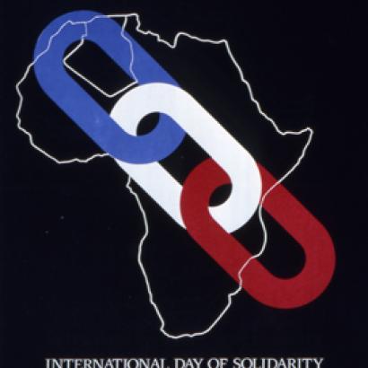 Poster Collection, INT 338, Hoover Institution Archives.