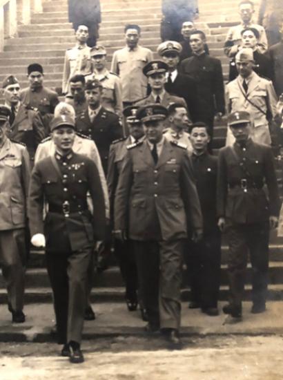 Photograph of Kuo Pin serving as Chiang Kai-shek’s security aide, circa 1945