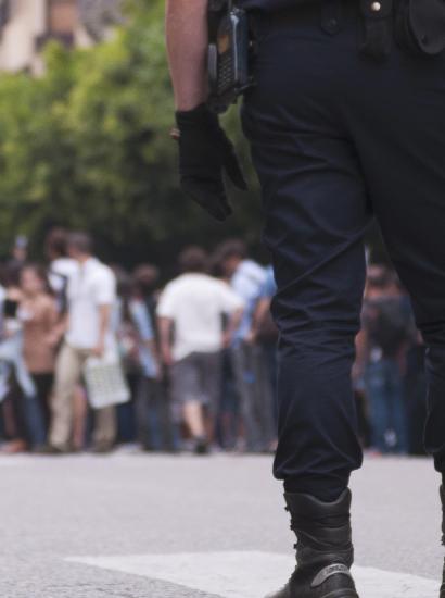 protestpoliceriot   image
