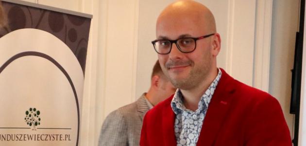 Photograph of Dr. Michał Przeperski receiving his dyploma