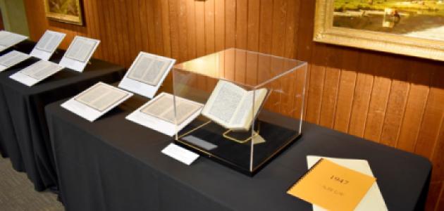 Exhibit of Chiang Ching-kuo diaries on a table with black tablecloth