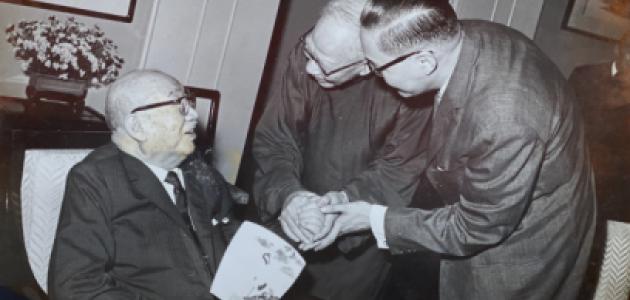 Chao (middle) meets with H. H. Kung (left) in Chiang Kai-shek’s residence in Taipei in September 1964.