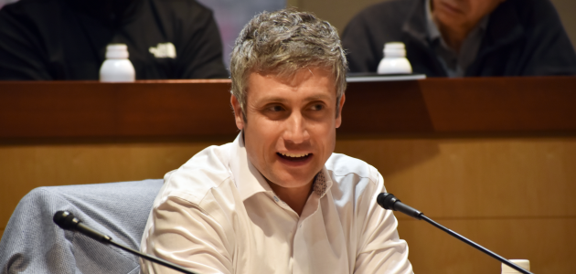 Hoover Institution Veteran Fellow Erik Malmstrom speaks at the Biosecurity Innovation lunch. Malmstrom, who began his career as a light infantry officer in the 10th Mountain Division in the US Army,  is currently CEO of SafeTraces.