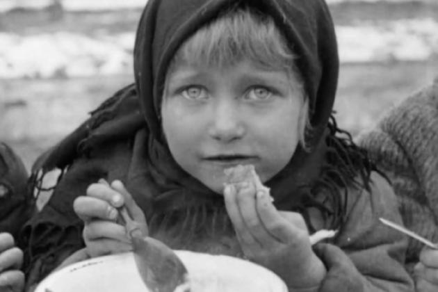 Screencapture of Tsaritsyn girl from film "America's Gift to Famine-Stricken Russia" (1922)