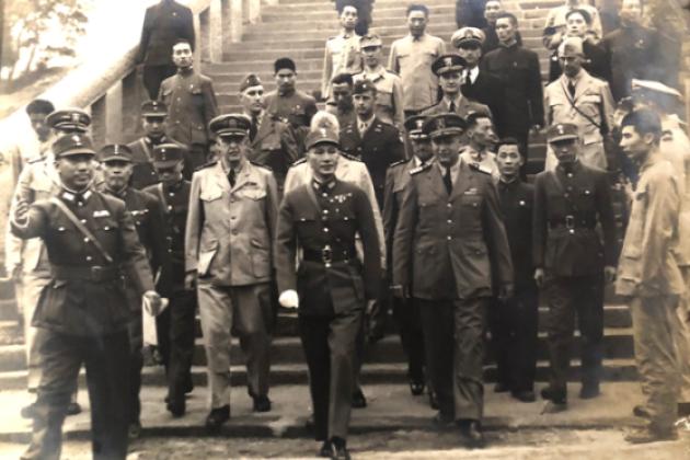 Photograph of Kuo Pin serving as Chiang Kai-shek’s security aide, circa 1945