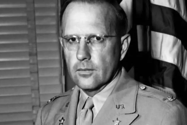Photo of Boris Pash