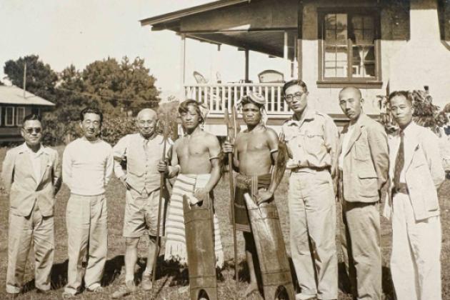 Guests to the Igorot community, November 29, 1943, featuring Ishizaka Yōjirō, a renowned Japanese novelist who was dispatched by the Japanese Army as a war correspondence writer