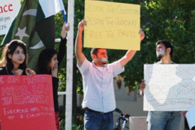 FOI-PakistaniStudentProtest.jpg