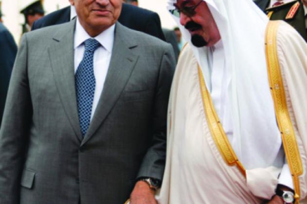 Saudi King Abdullah, right, and then-president Hosni Mubarak of Egypt