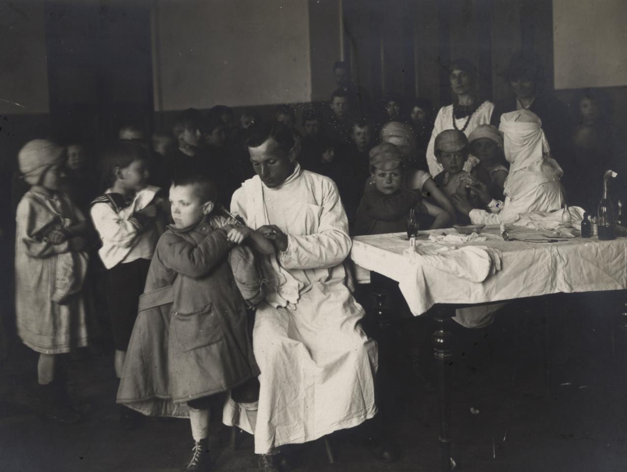 Black and white photograph of a vaccination clinic run by the ARA Russian Unit's medical program, circa 1922
