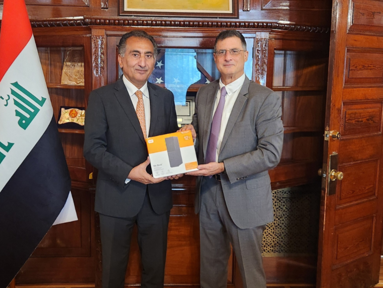 H.E. Nazar Al Khirullah and Eric Wakin