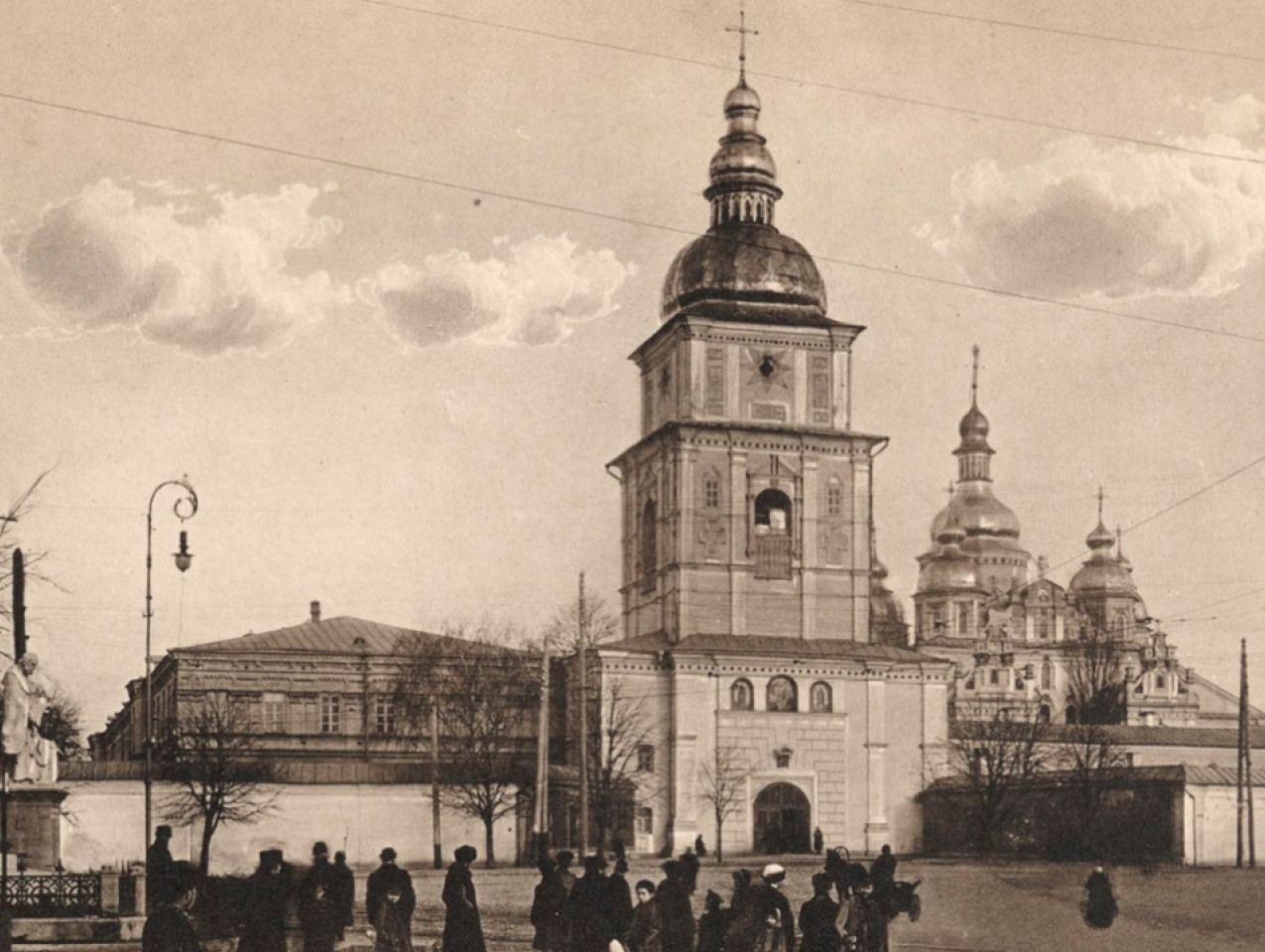 Hoover’s “Photographic Albums Revealed”: Looking Back and Ahead