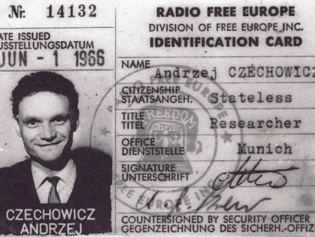 Radio Free Europe identity card of Andrzej Czechowicz (Andrzej Czechowicz Papers, Box 1, Hoover Institution Archives)