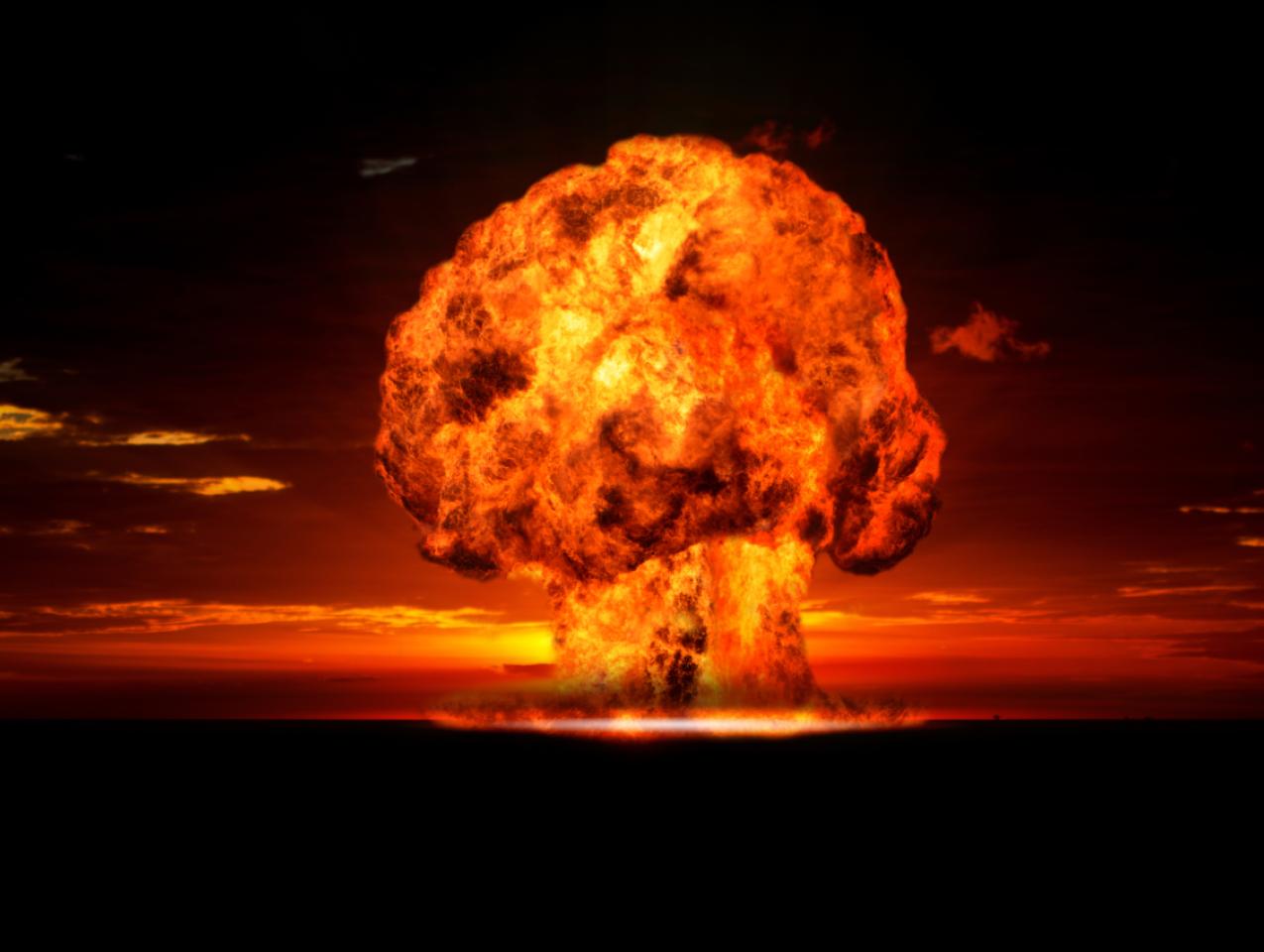 Nuclear bomb&#039;s tell-tale mushroom cloud