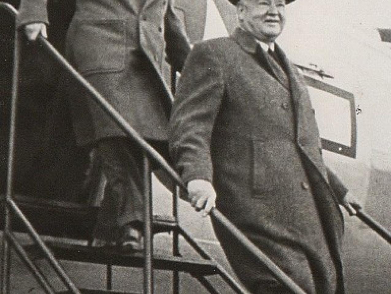 Herbert Hoover (right) and Hugh Gibson