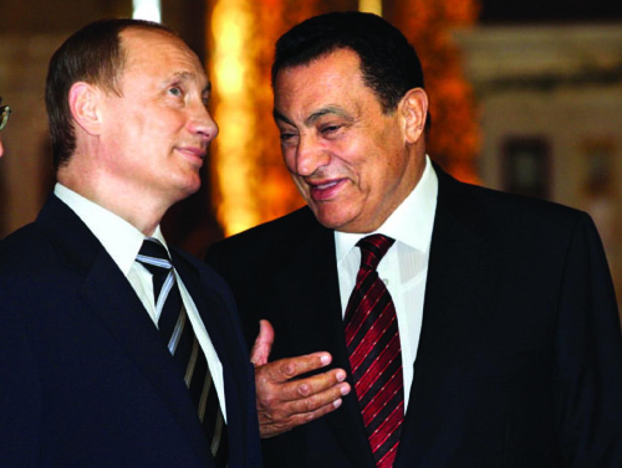 Egyptian President Hosni Mubarak and Vladimir Putin