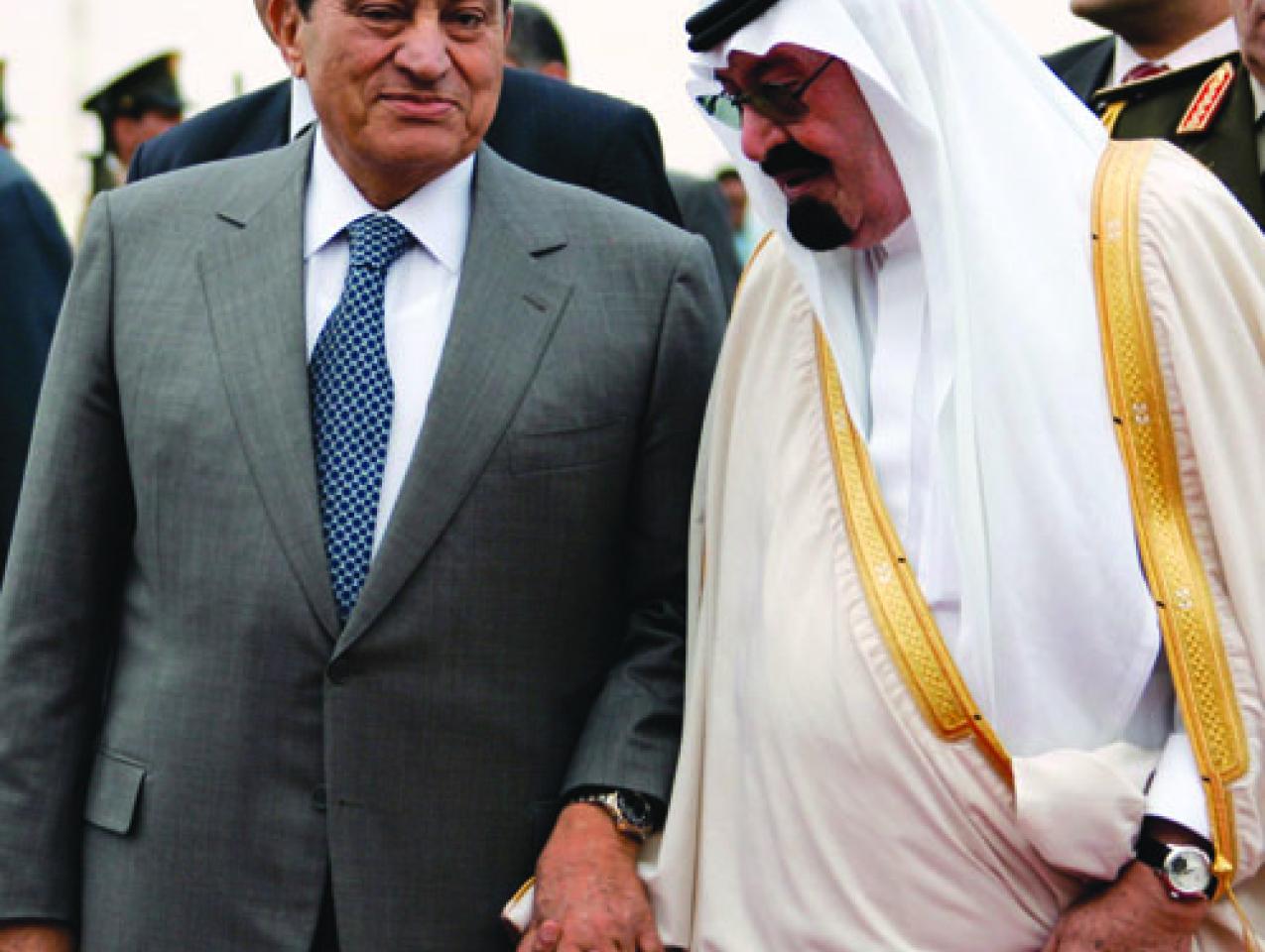 Saudi King Abdullah, right, and then-president Hosni Mubarak of Egypt