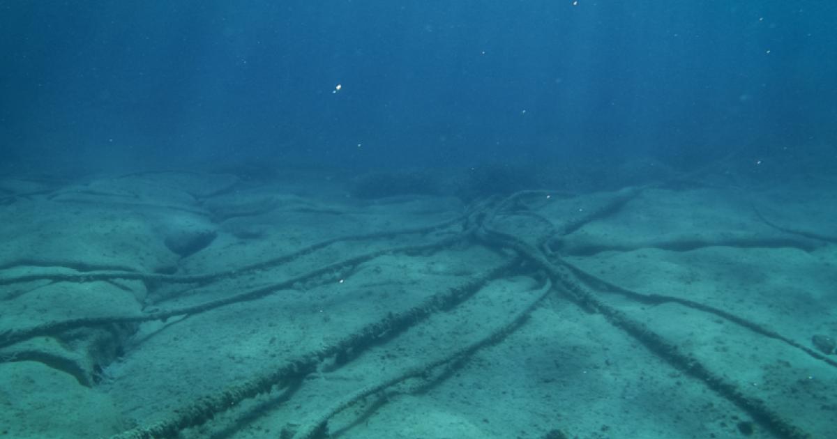 Underwater Cable