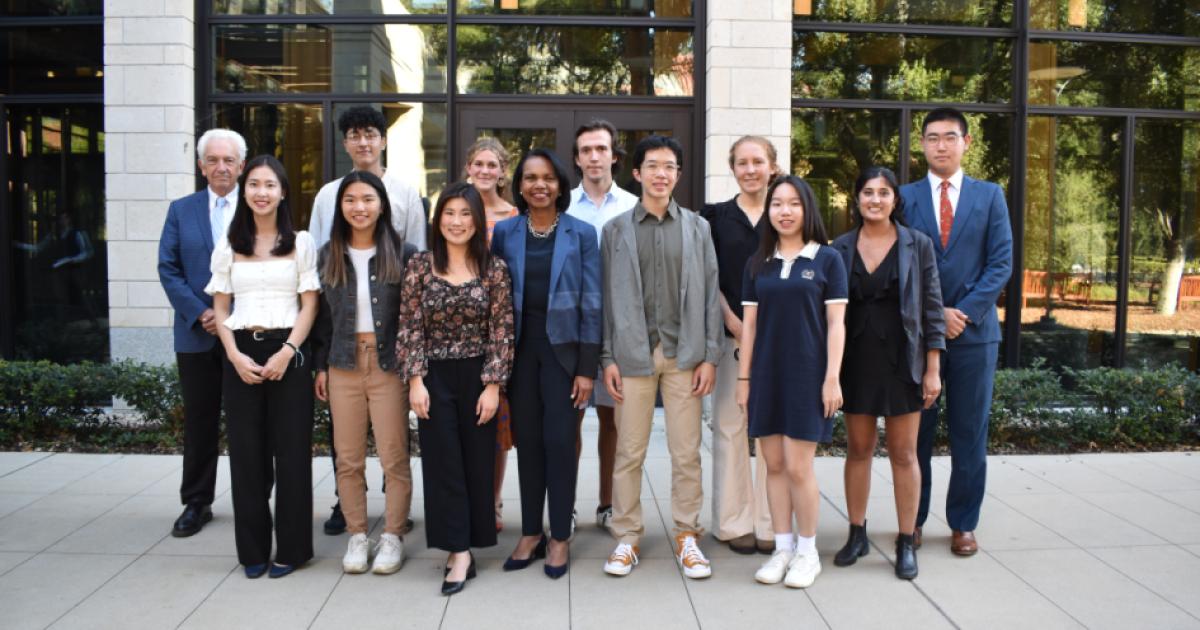 Hoover Institution Hosts Second Annual Distinguished Undergraduate Essay Competition
