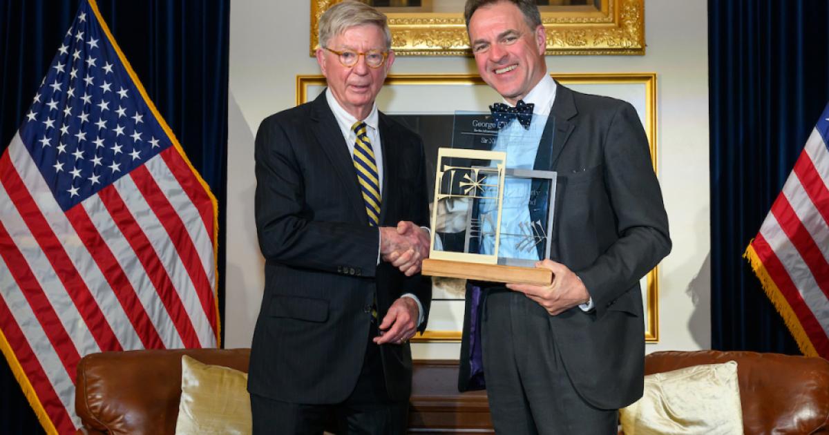 Hoover’s Sir Niall Ferguson Wins 2026 George F. Will Award from Liberty Fund