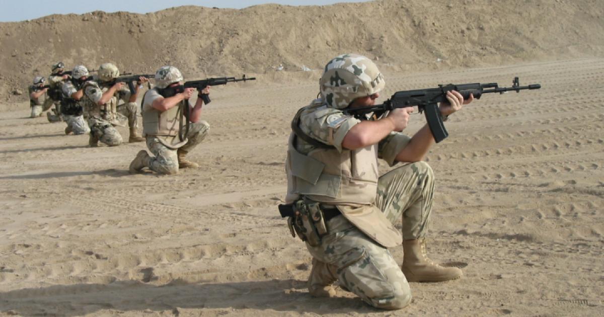 Polish troops at a shooting range.