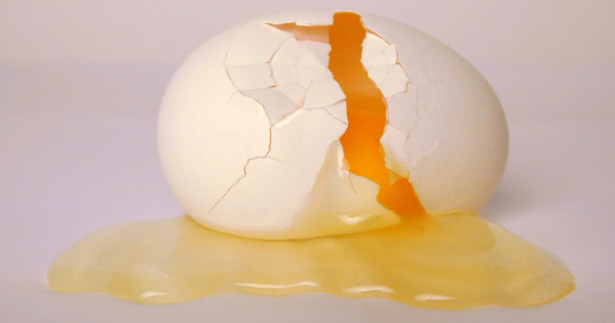 broken egg image