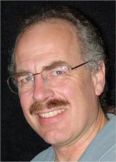 Raymond Jeanloz Hoover Headshot (Low-Res)