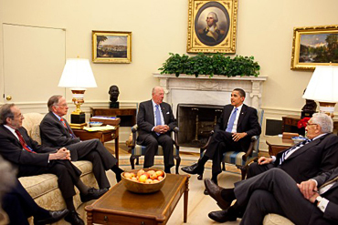 PERRY_NUNN_SHULTZ_OBAMA_KISSINGER5.jpg