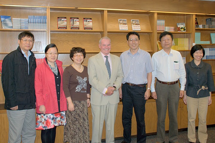Shanghai-delegation201107261510.jpg
