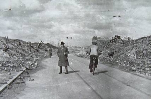 hugh-gibson-1946_0.jpg