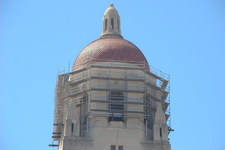 tower-scaffolding201107261501.jpg