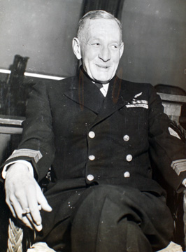 vice_admiral_John_S_McCain.jpg