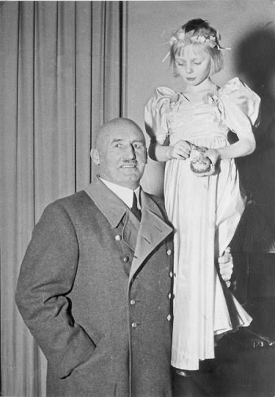 Julius Streicher with a young German girl