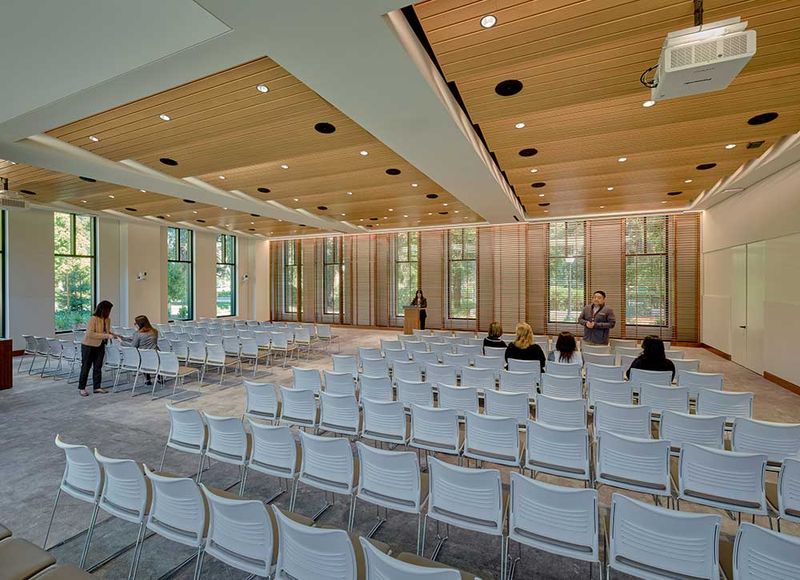 2024 Annual Report | Hoover Institution